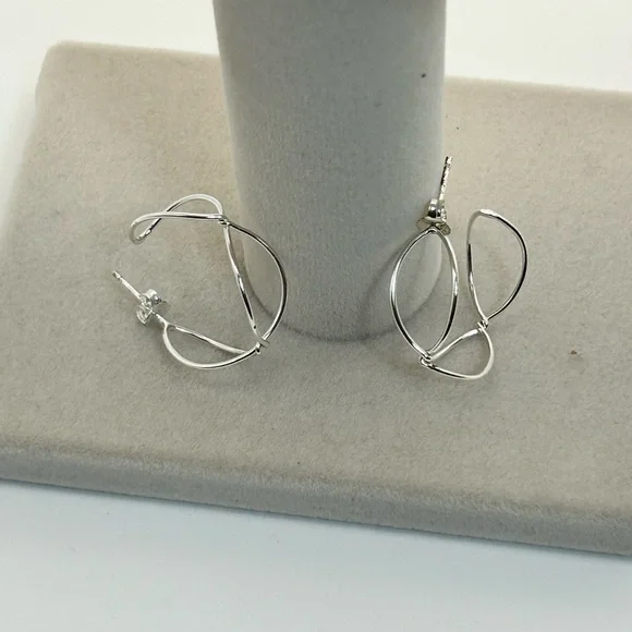 Sterling Silver Twisted Hoop Earrings Posts Stamped 925 Dainty 1" - Picture 7 of 9